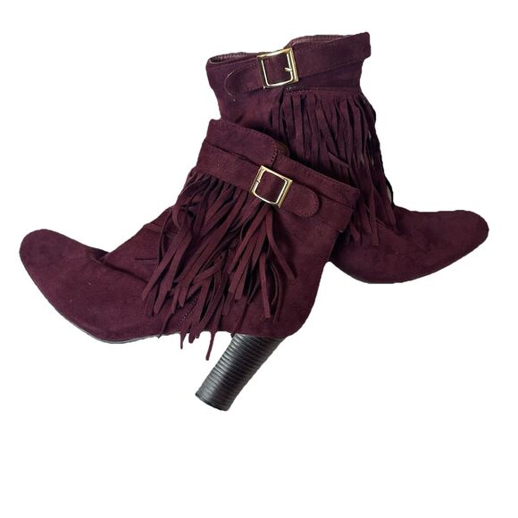 Olivia Miller Booties Boots Womens Sz 11 Burgundy Gold Buckle Fringe Ankle - Picture 1 of 12